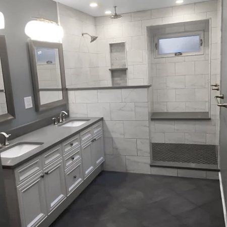 Custom home in Mundelein,custom bathroom, spacious new bathroom